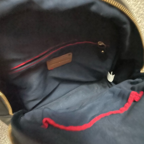 Tommy Hilfiger backpack - Picture 3 of 5
